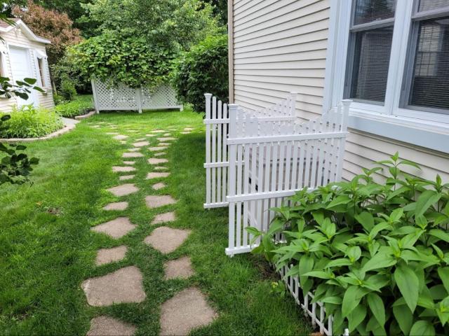 Huntersville Privacy Screen