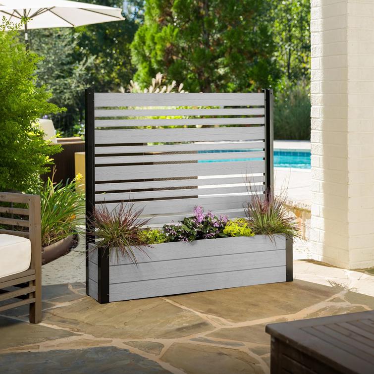 EC18007 - 02B - Lifestyle Image (No Logo).png