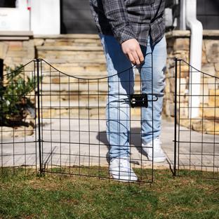 25in H Black Metal Garden Fence with Gate (4 Panels + 1 Gate)